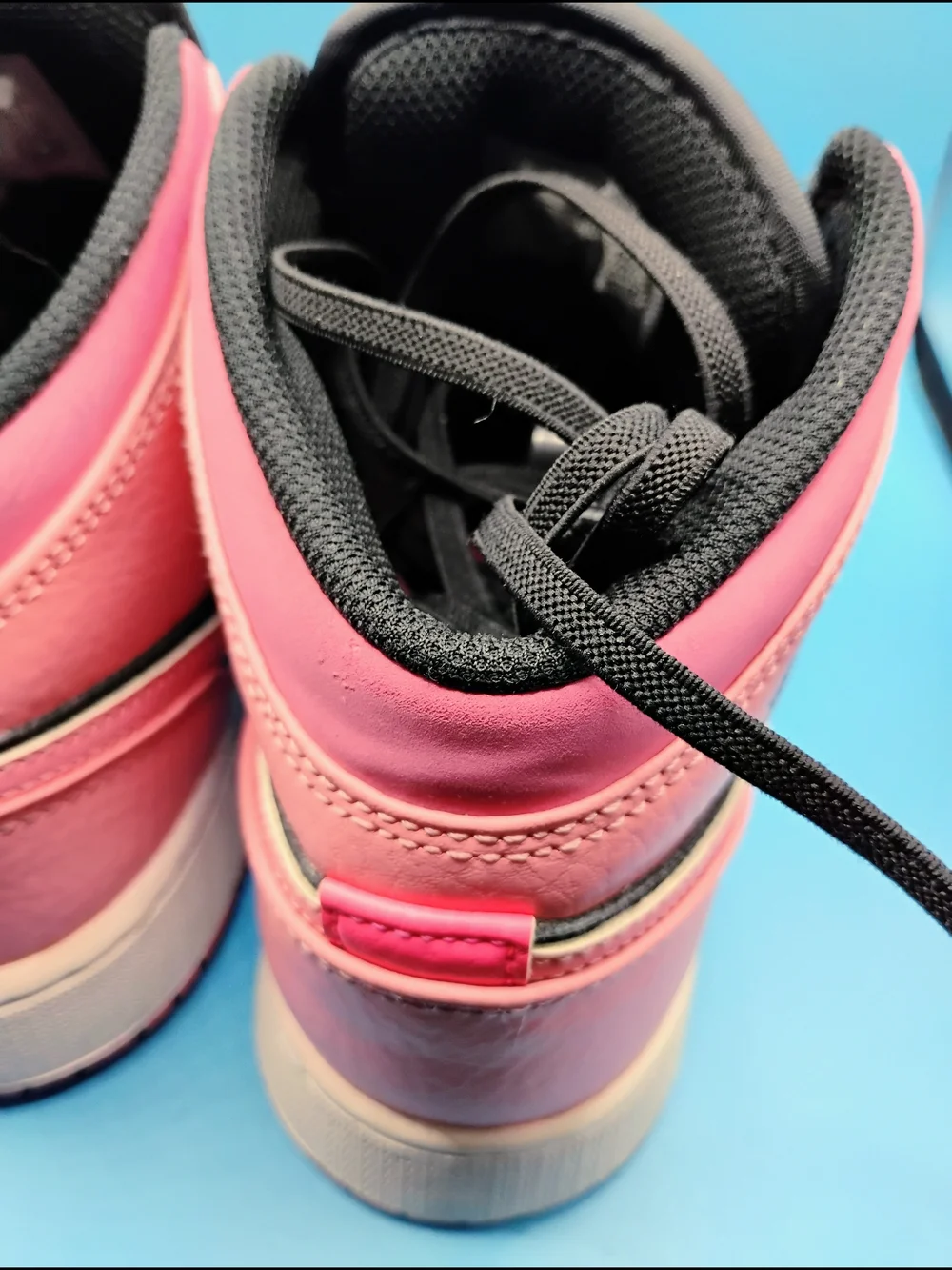 Jordan's High-Top Basketball Shoes - Black/Pink